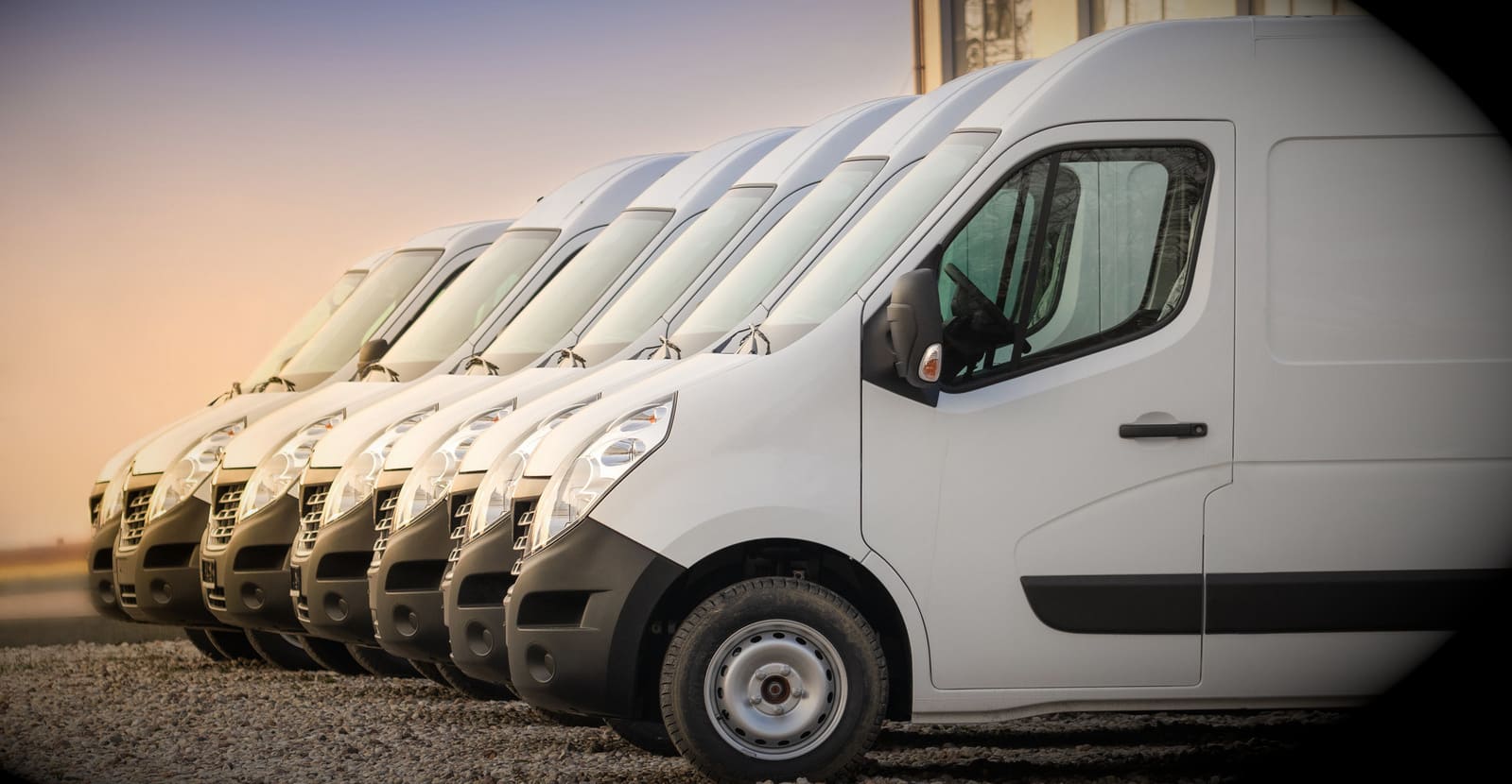 HIRE A COMMERCIAL VEHICLE: SPRINTER AND VAN